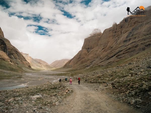 Kailash manasarovar trekking trail