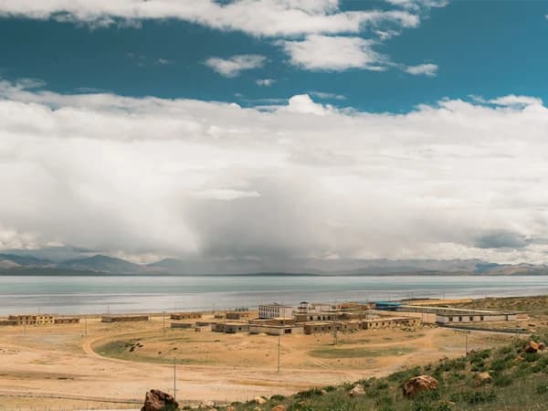 Lake manasarovar view