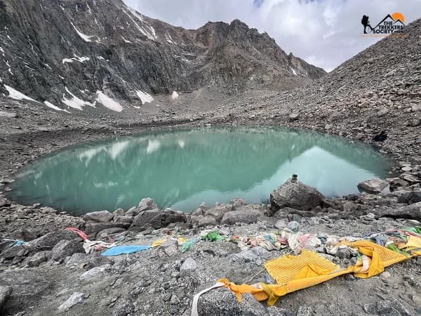 Mount kailash gauri kund